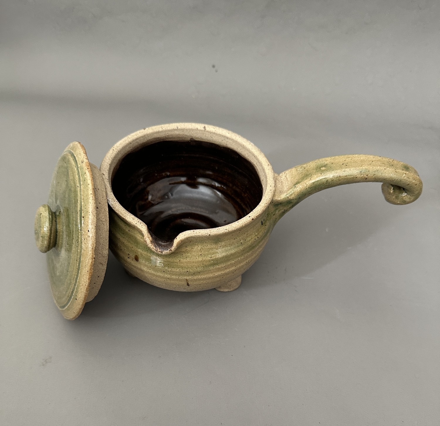 Medieval Saucepan with lid