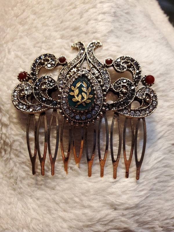 Laurel Green Hair Ornament