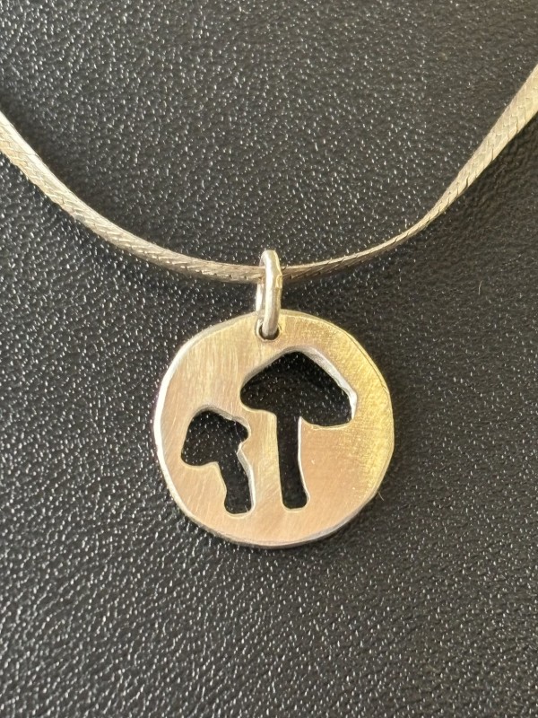 Tiny Handmade Sterling Silver Mushrooms Pendant Herringbone Necklace 16”
