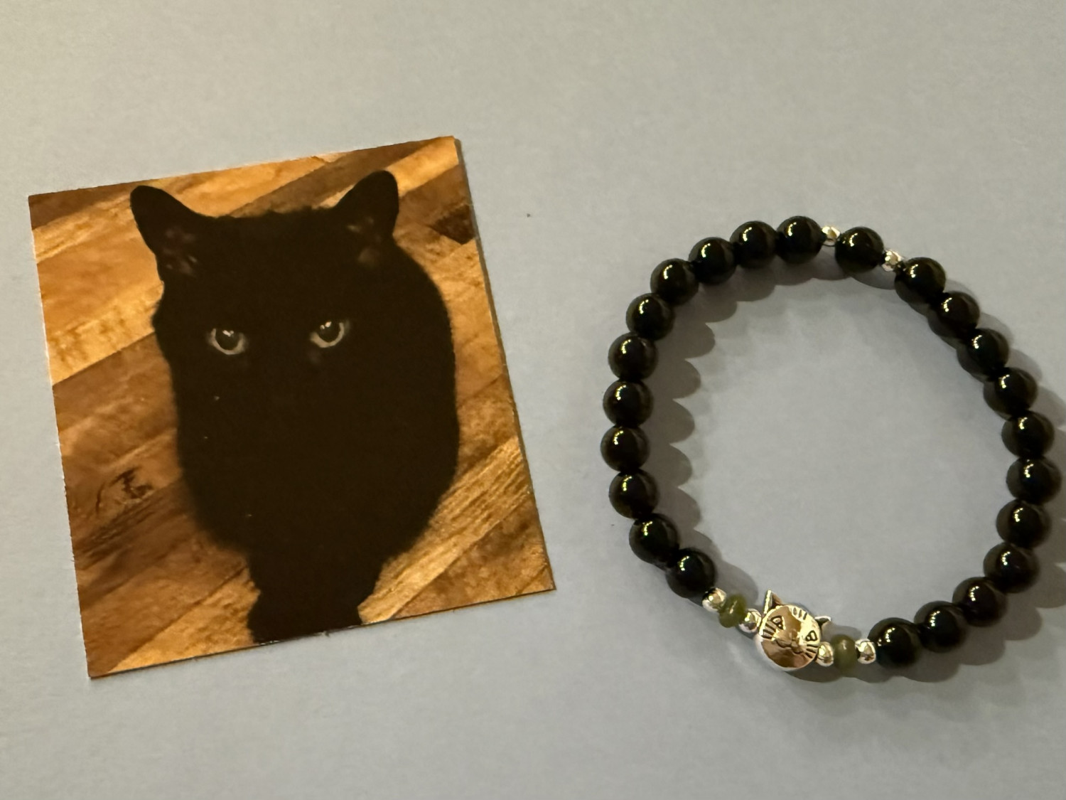 The "Dragon": Black Cat 6mm gemstone bracelet