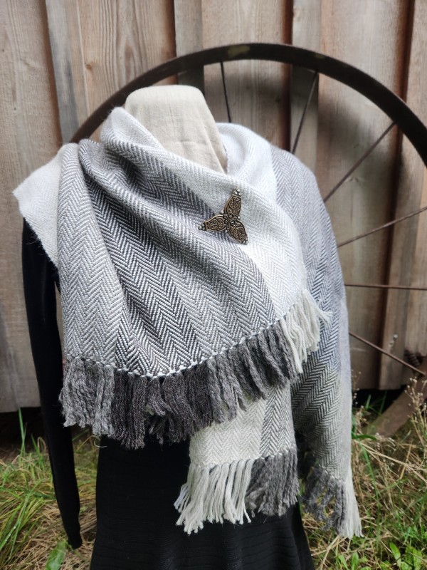 Rainbow of Grey ***100%  Alpaca***