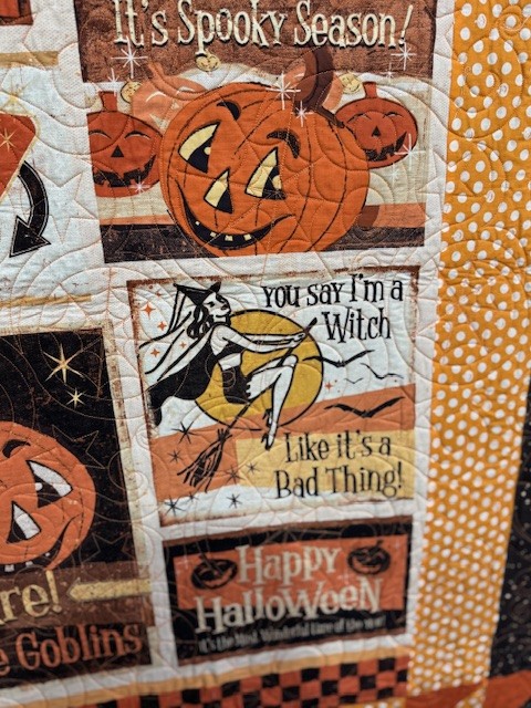 Retro Halloween Quilt – 55" x 73"