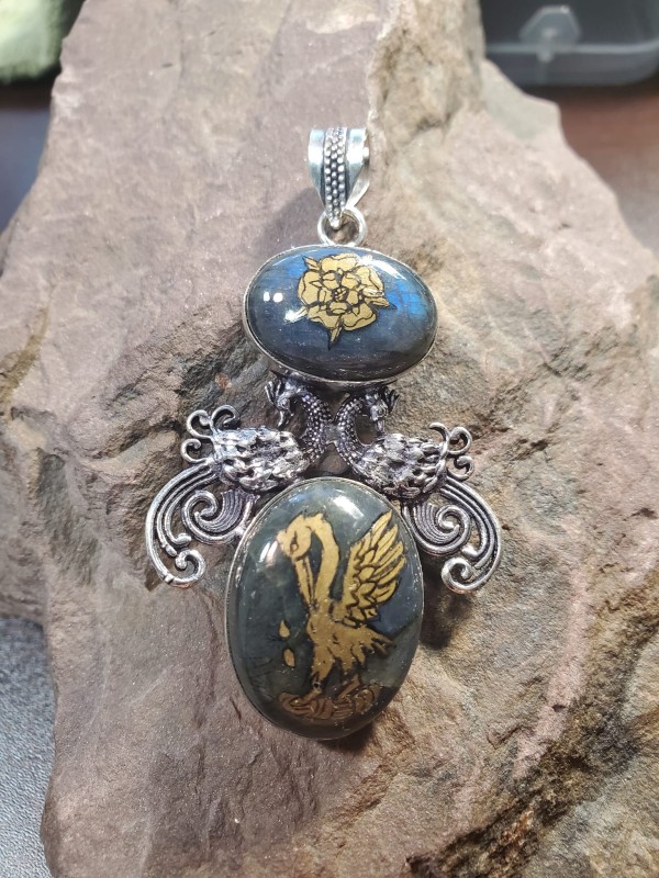 Rose Pelican Labradorite in Sterling Silver