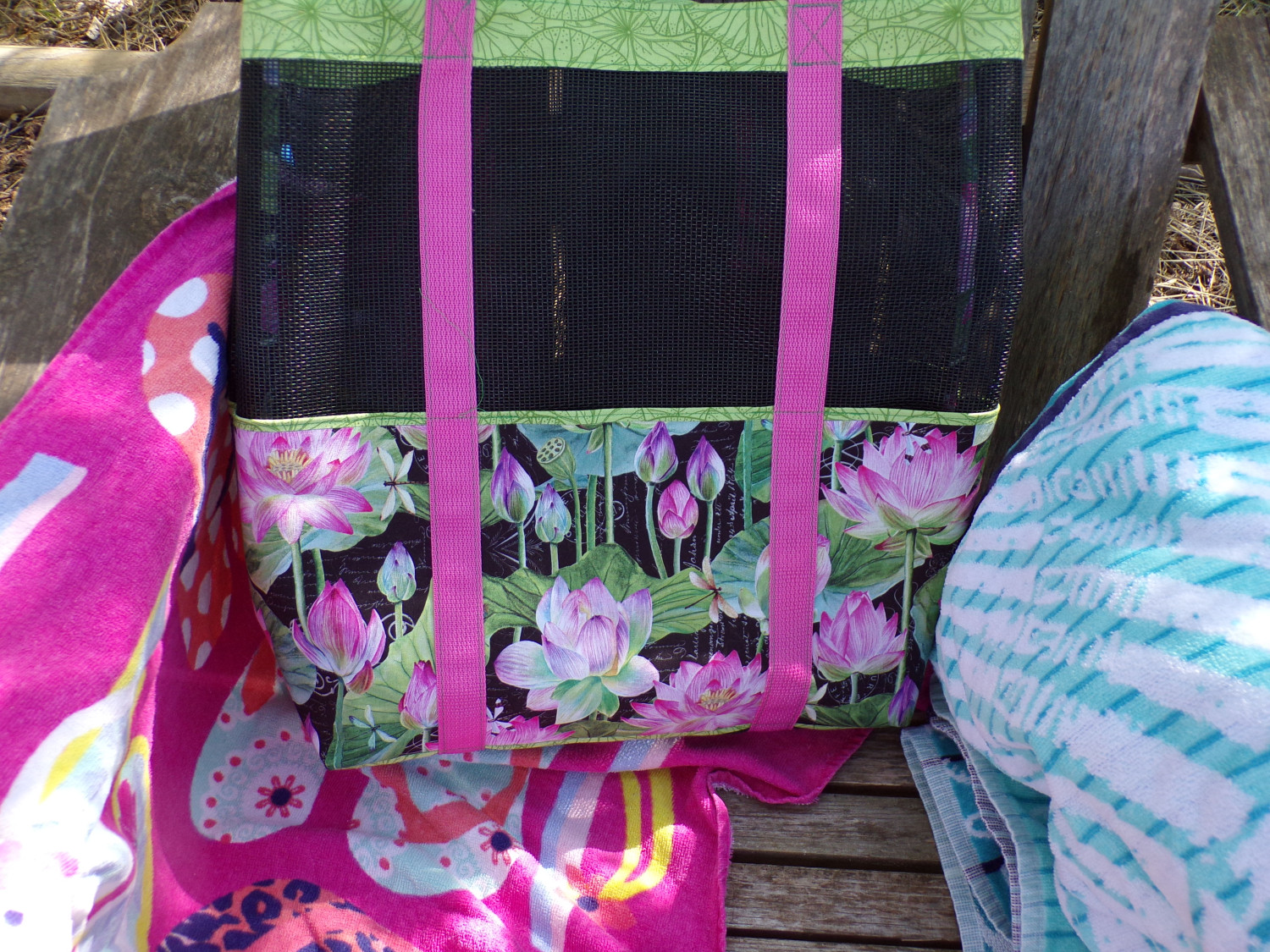 Pet Screen Tote Bag