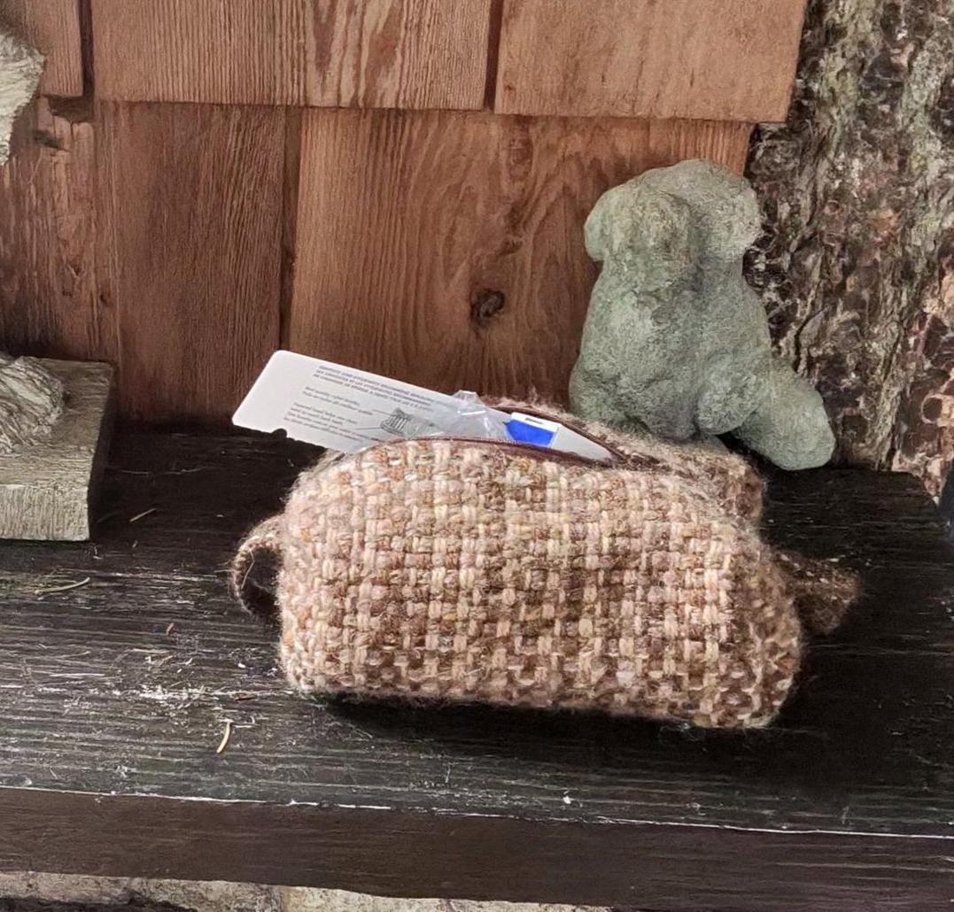 Handwoven alpaca and wool bag, travel, makeup, toiletry.